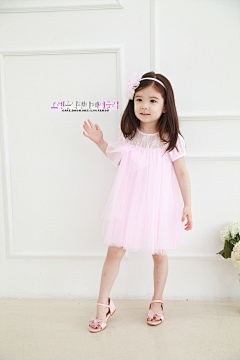 CRYSSICE采集到lauren hanna lunde