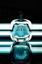 唯一的Giorgio Armani Acqua di Gioia。照片来源：Ulysse Frechelin_Behance _急急如率令-B41579514B- -P2629275955P- _T201986 #率叶插件，让花瓣网更好用_http://ly.jiuxihuan.net/?yqr=14448198# _看脸采下来_T201986 