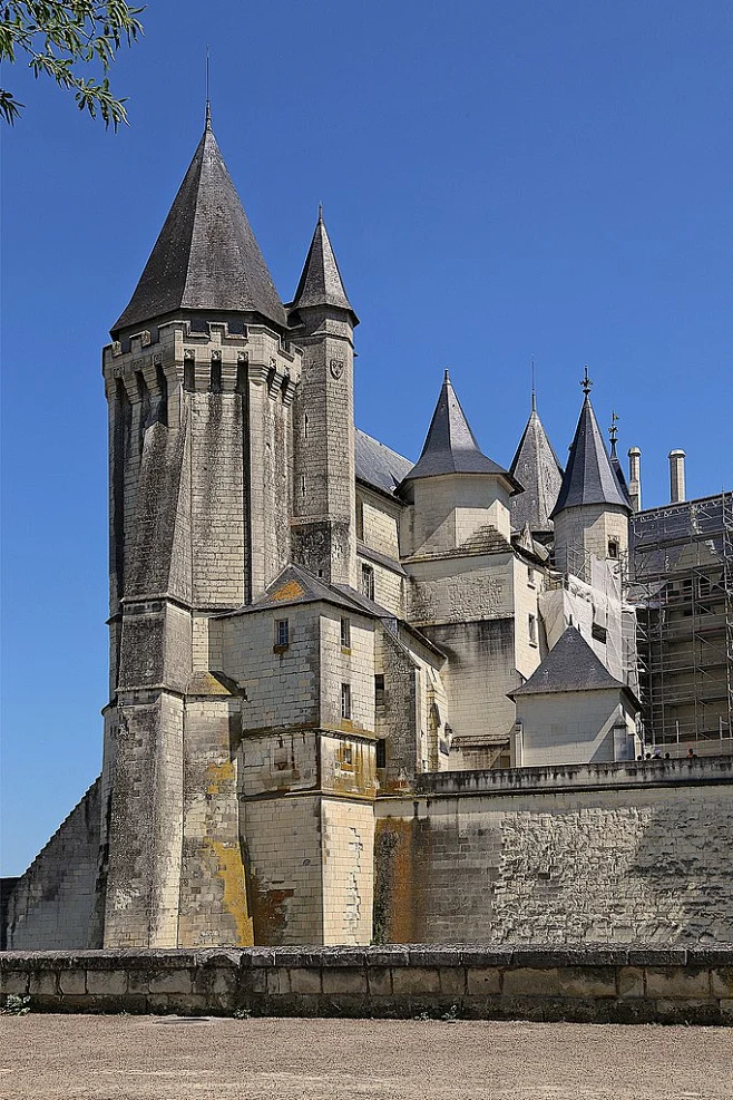 682px-0_1114_Saumur_-_Château_de_Saumur.jpg (682×1023)-花瓣网