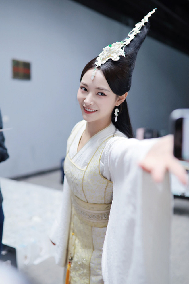 #许佳琪芸汐传#  #7senses许佳...