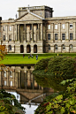 Elizabeth, as they drove along, watched for the first appearance of Pemberley Woods with some perturbation; and when at length they turned in at the lodge, her spirits were in a high flutter. […] Elizabeth’s mind was too full for conversation, but she saw
