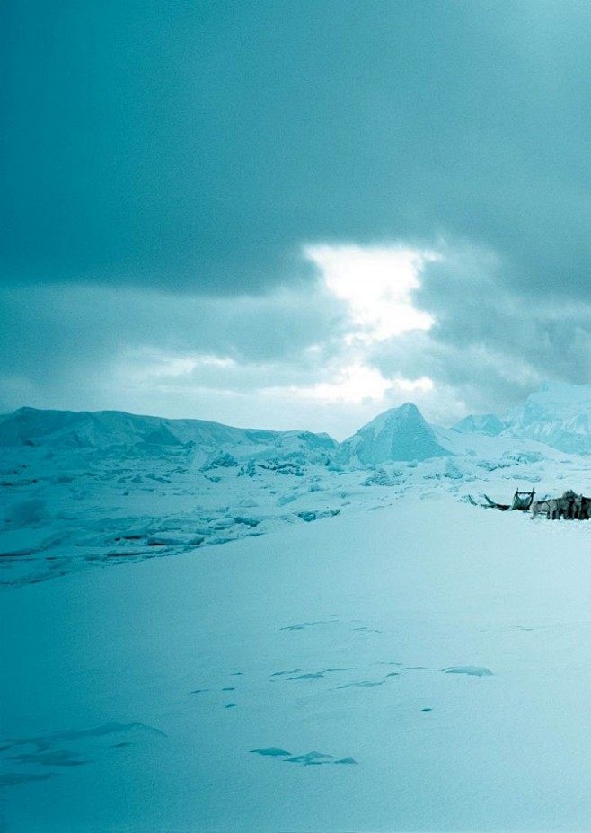 爱斯基摩猎人

在格陵兰岛旅行时拍摄。背...