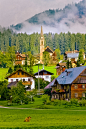 山村，戈绍，格蒙登，奥地利
Mountain Village, Gosau, Gmunden, Austria