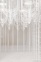白色“伊甸园”装置，吉隆坡 / Pamela Tan。#求是爱设计# ​​​​