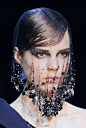 Armani Privé Haute Couture┃水晶头纱