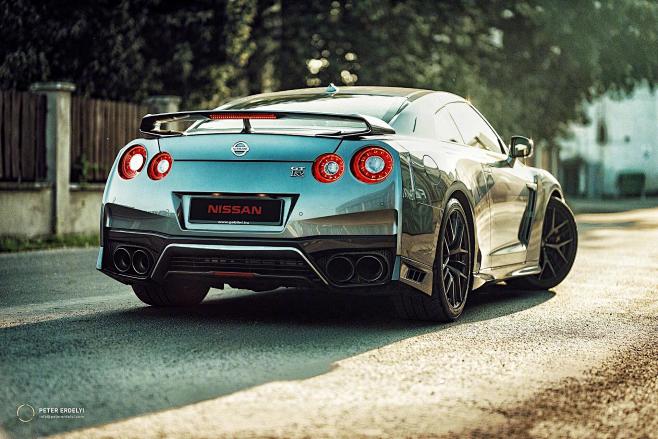 最美战神GT-R(6) 