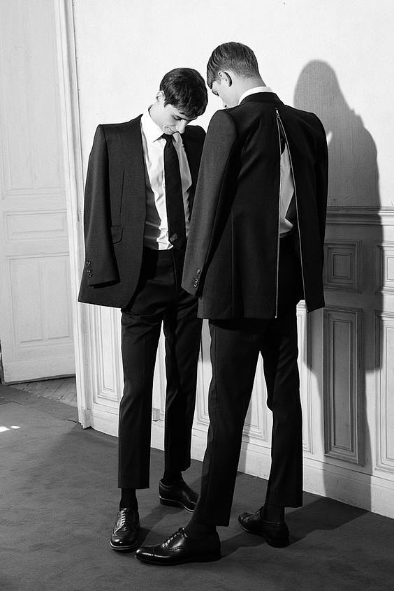 Adrien Sahores & Gue...