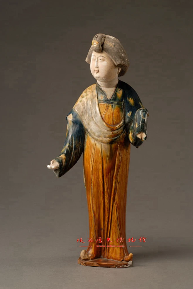 唐三彩女立俑_陕西历史博物馆_唐三彩,女,立,俑-花瓣网