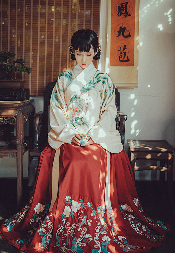 钟灵记【凤来仪】交领袄裙汉服女琵琶袖非古...
