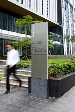 月happier采集到导示标识设计