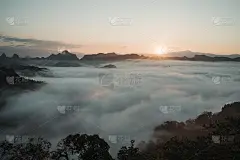 清晨的雾海