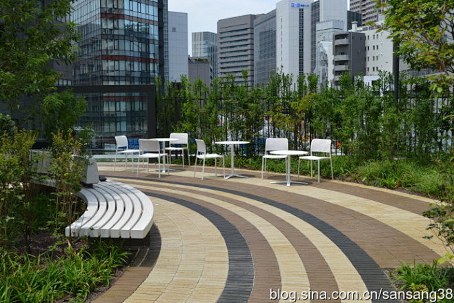 TORANOMON <wbr>HILLS...