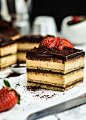 Opera Gateaux