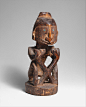 Korwar Figure, Artist Unknown(Indonesia), c.1900, Melanesian Culture, Wood and Glass Beads, H: 26 cm, Metropolitan Museum of Art, New York

科瓦人物造像，不知名艺术家（印度尼西亚），约1900年，美拉尼西亚文化，木头与玻璃念珠，高：26厘米，大都市博物馆，纽约