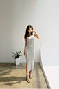 輕柔甜美側開衩美背針織洋裝Open Back Bodycon Maxi Dress