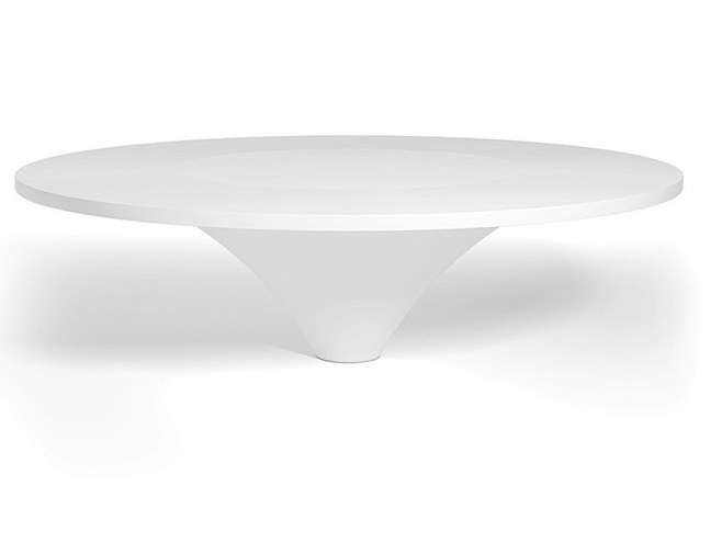 Round Corian® table ...