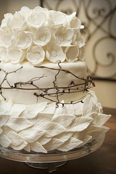 木落柰采集到WEDDING CAKE
