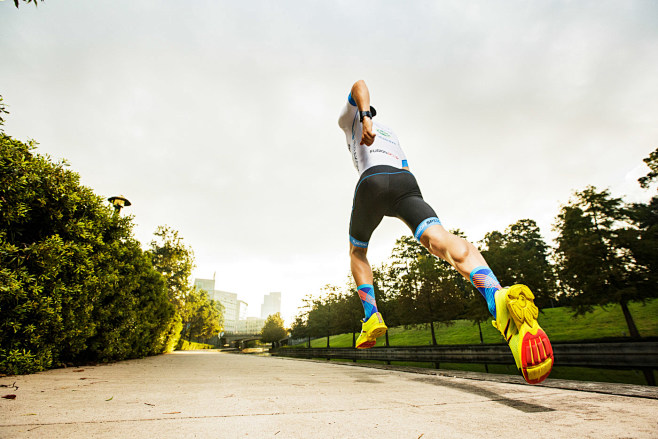 Triathlon | The Fast...