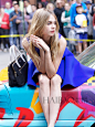 卡拉·迪瓦伊 (Cara Delevingne) 纽约时代广场拍摄DKNY广告花絮