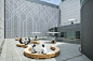 东京当代艺术馆家具及标识设计 / Schemata Architects : 给建筑引入一丝温暖