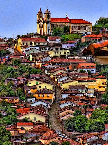 巴西的欧鲁普雷图古城，又称黑金城，以出产...
