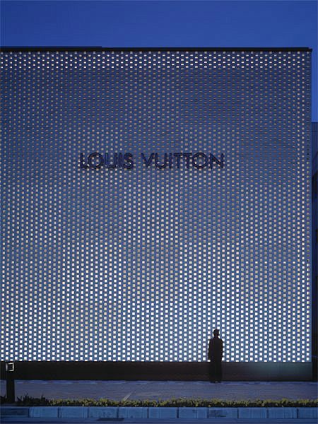 Louis Vuitton Kochi ...