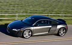 奥迪R8跑车壁纸桌面壁纸4