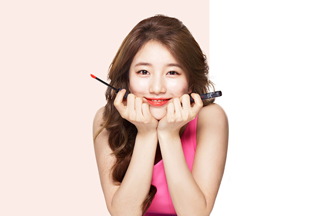 Suzy 裴秀智 for The Fac...