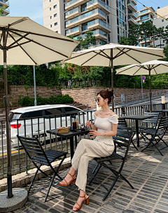 爬墙de老蜗牛采集到孙允珠（손윤주）