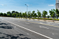 中国空荡荡的城市道路和建筑