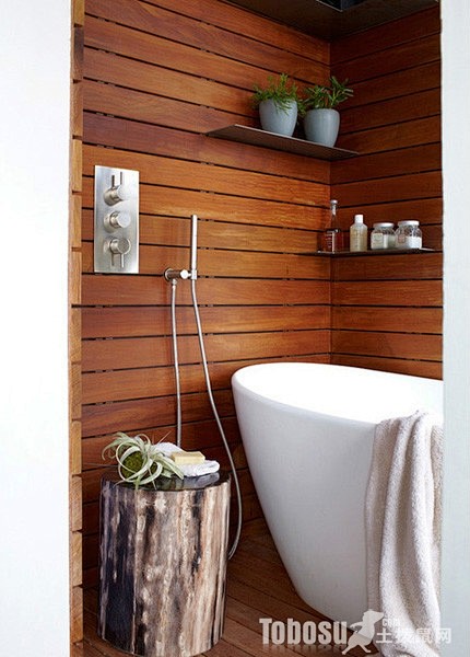 2013舒适阁楼浴室日式风格铺装