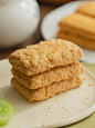 黄油椰子酥 咸蛋黄酥饼干椰蓉曲奇松脆饼零食糕点心150g|古港食记-淘宝网