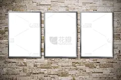石墙上的空白广告牌