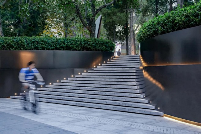 北京朝阳区三元桥里巷InStreet 景观设计 / UMS里表都会 : 里巷INSTREET 里巷InStreet，曾经的凤凰商街，位于北京 ...