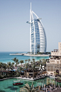 阿联酋：迪拜七星级的Burj Al Arab（迪拜帆船酒店）编辑图片素材_ID:1153248468 - 视觉中国