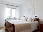 54平质感二居地中海家居卧室床壁画植物装修效果图