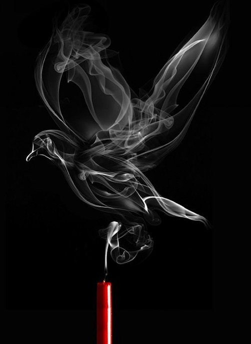 烟的艺术,通透震撼,直达心灵。