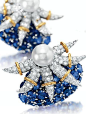  一双金刚石、蓝宝石和养殖珍珠earclips琼斯伦贝谢设计的蒂芙尼。