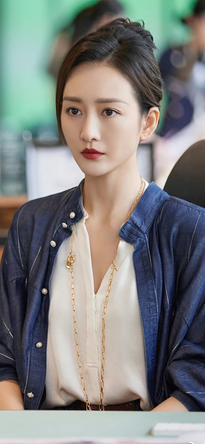 王鸥