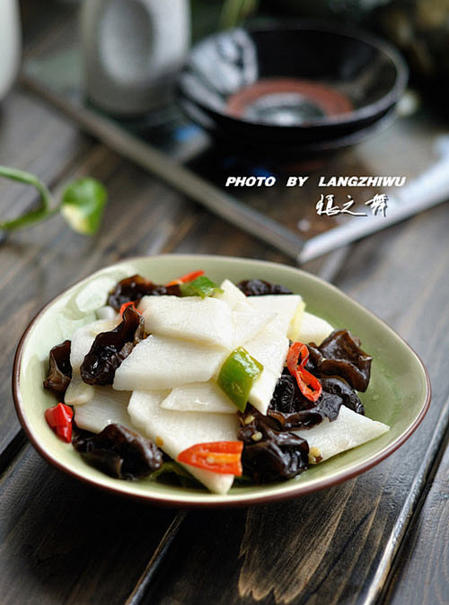 【图文】清炒山药片

食材明细: 山药 ...