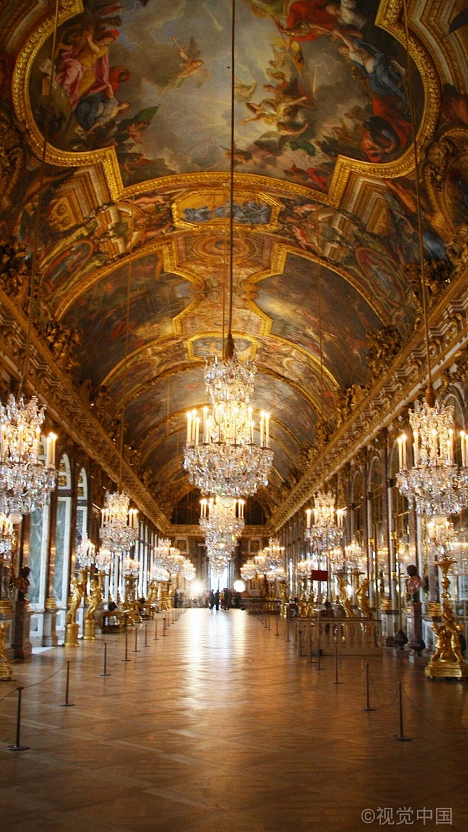 欧洲雍容华贵的巴洛克建筑风格、在凡尔赛宫...