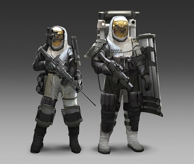 Combat EVA suits, Ma...