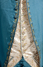 欧洲洛可可时期男士时尚服饰 刺绣艺术