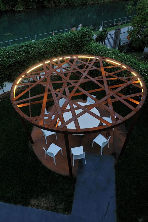 pergola: 