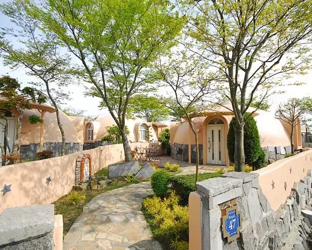 日本阿苏农庄——童话馒头小屋13.web...