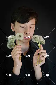 年轻男子 男孩 自然 青少年 手 花壁纸 花朵 手指 芽