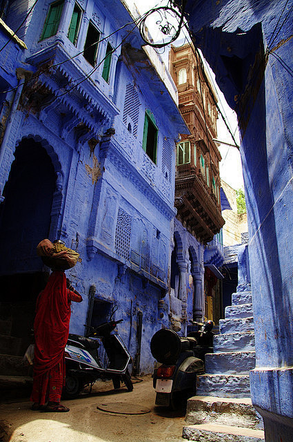 蓝色之城印度焦特布尔， 沙漠中那一抹艳蓝...
