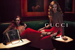 2012 GUCCI秋冬广告宣传海报设计