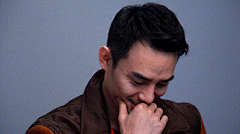 实力repo，王凯被扑倒的4小时！（内含保证你没见过的表情包、音频包.zip下载）|八客