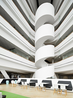 非限定性公共空间室内